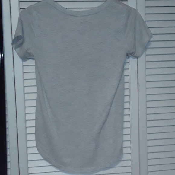 Adorable Lion King tee! - Picture 2 of 4